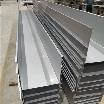 Canalons d'acer inoxidable per a estructures d'acer